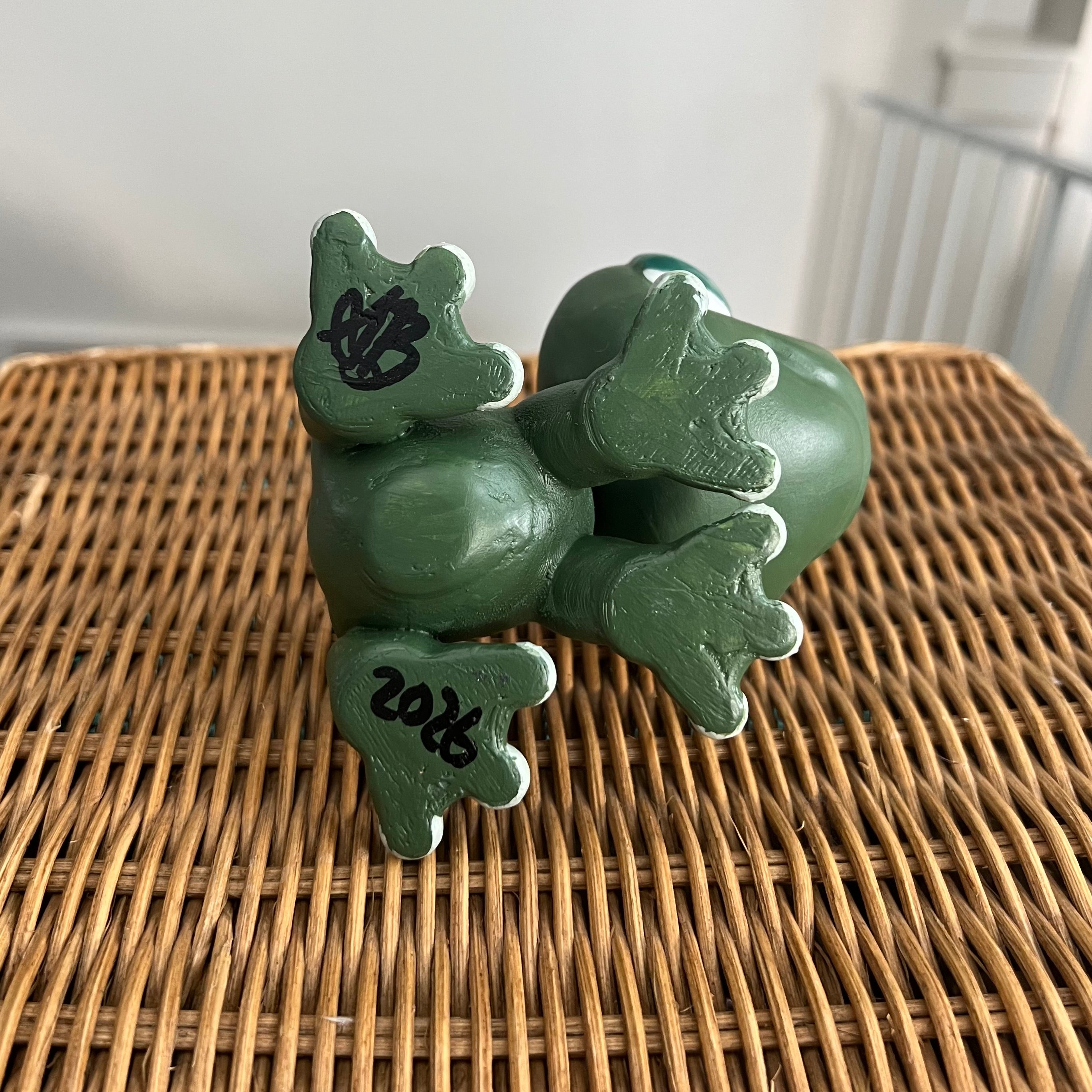 Hand-Painted Jumbo Keepsake Pet- Frog