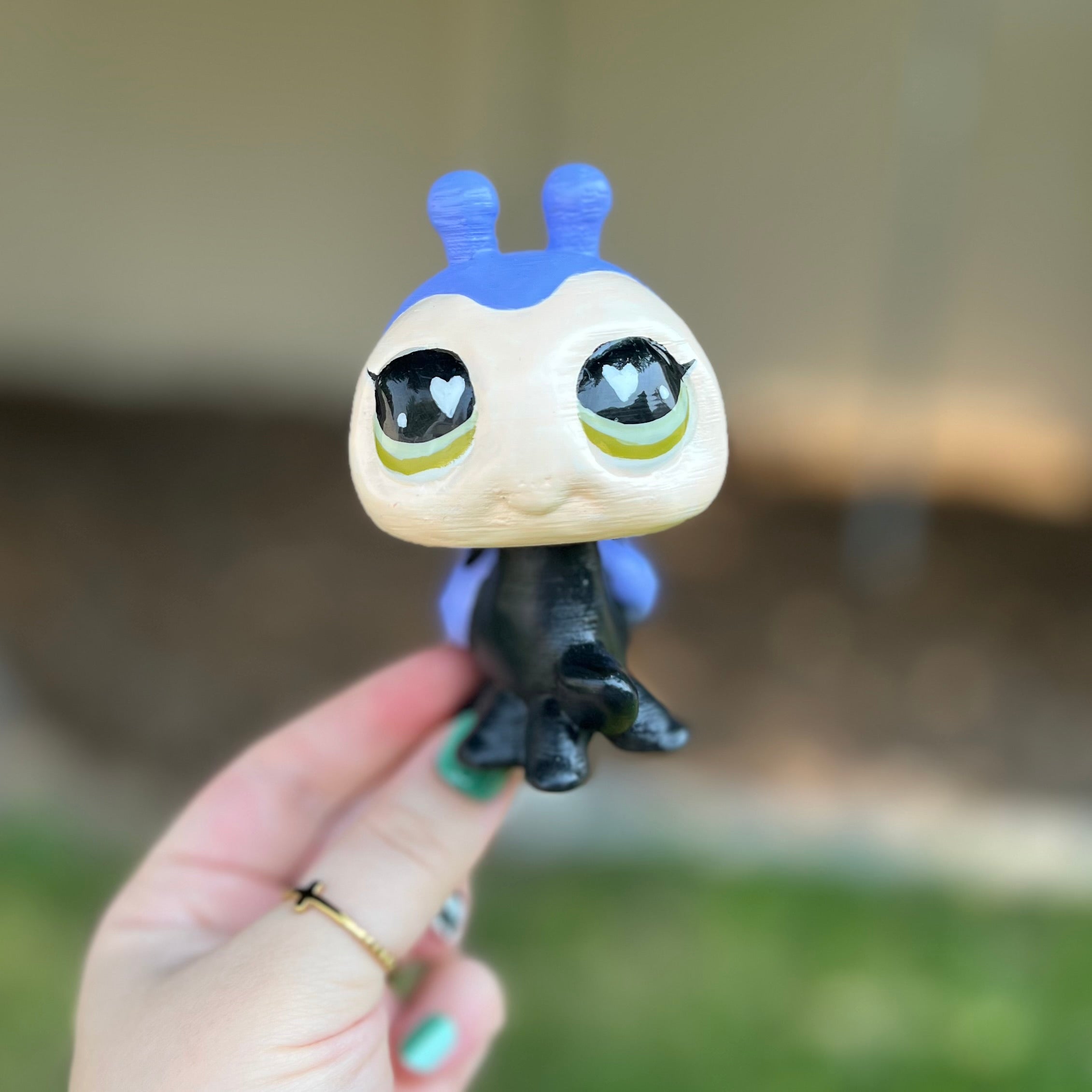 Hand-Painted Jumbo Keepsake Pet - Ladybug